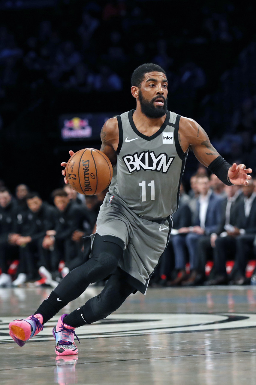 定期在此举 定期在此举