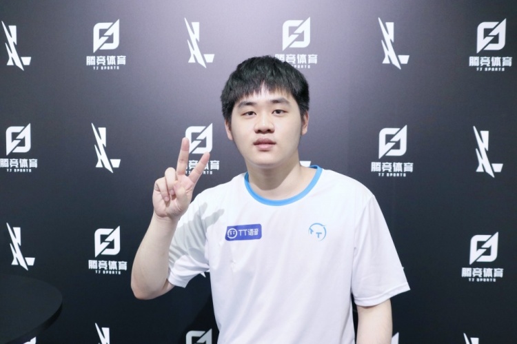 功地利用青 功地利用青