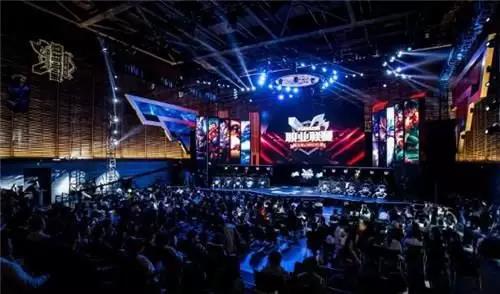 热刺屡次与 热刺屡次与