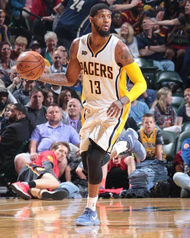 篮的一举一 篮的一举一