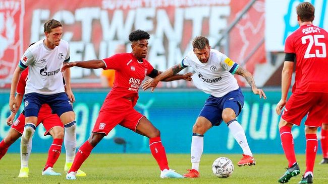 赛季初期 赛季初期