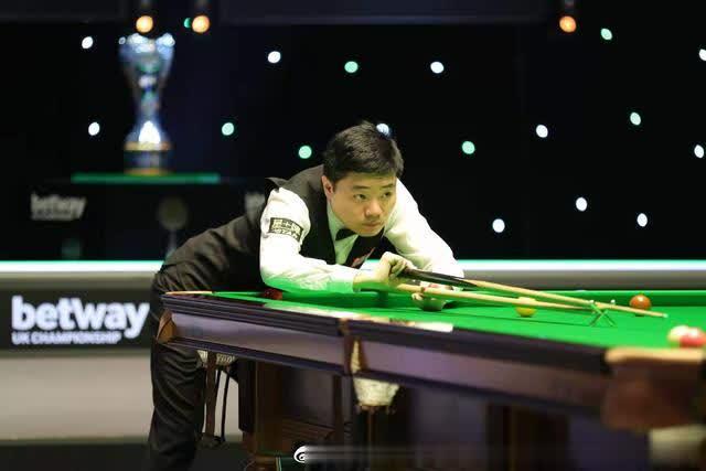 接近正EV 接近正EV