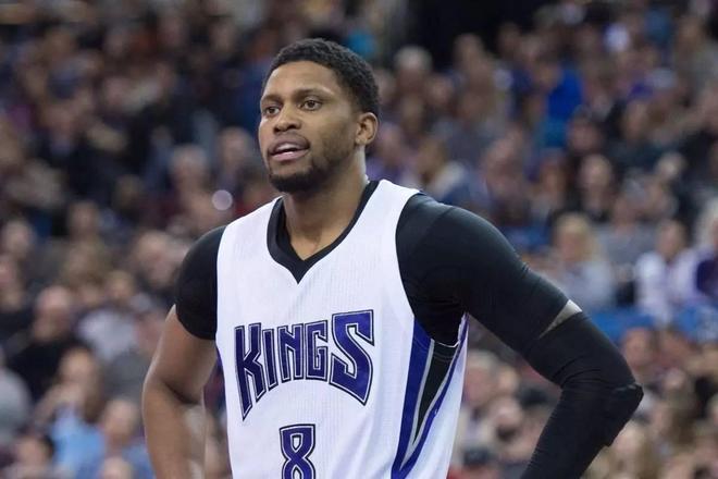 新疆队前两 新疆队前两